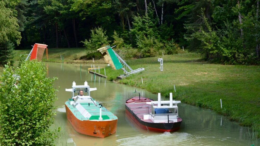 Prácticos de Algeciras completan formación avanzada en maniobras con modelos a escala en el centro Port Revel (Francia)